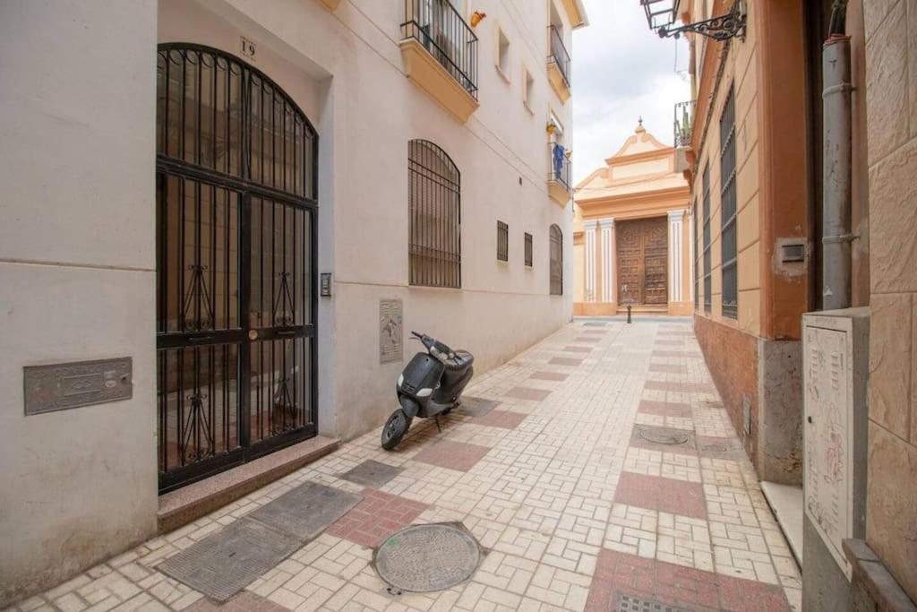 Aceite Duplex En El Centro Historico De Malaga Apartment Екстериор снимка